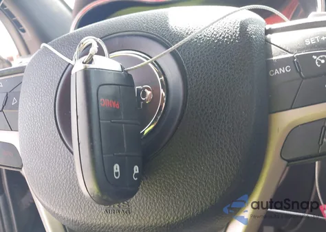 2016 Jeep Grand Cherokee Laredo from USA, damaged, VIN 1C4RJFAG4GC377264